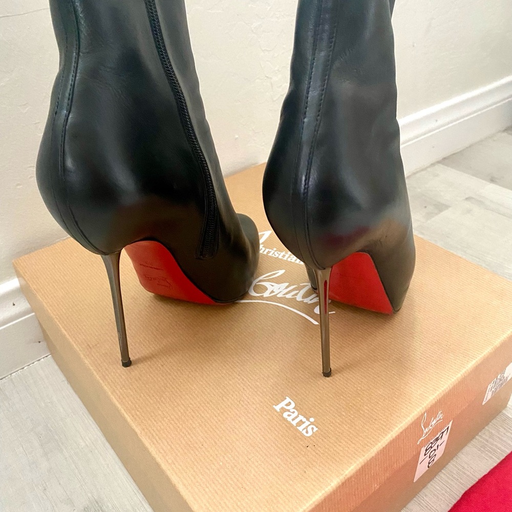 CHRISTIAN LOUBOUTIN Big Lips
Booty 120 Nappa Leather - Picture 3 of 5